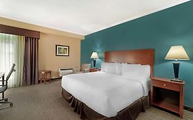Best Western Plus Plattsburgh